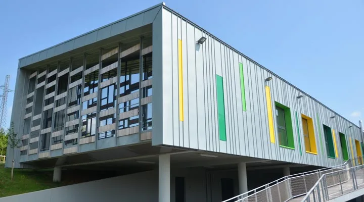 Film décoratif — Entrée